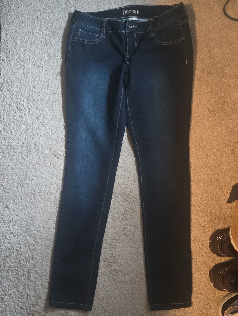 Decree Women's Dark Indigo Skinny Jeans